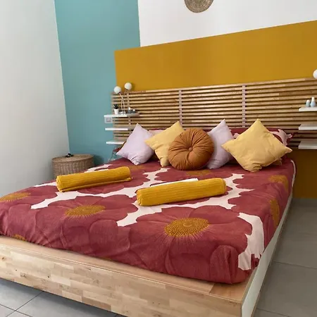 Terrazze Alela Apartment *